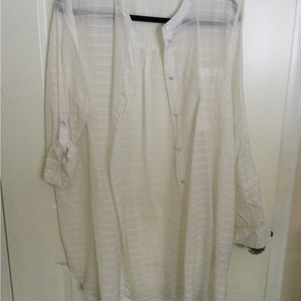 Long textured off white blouse
